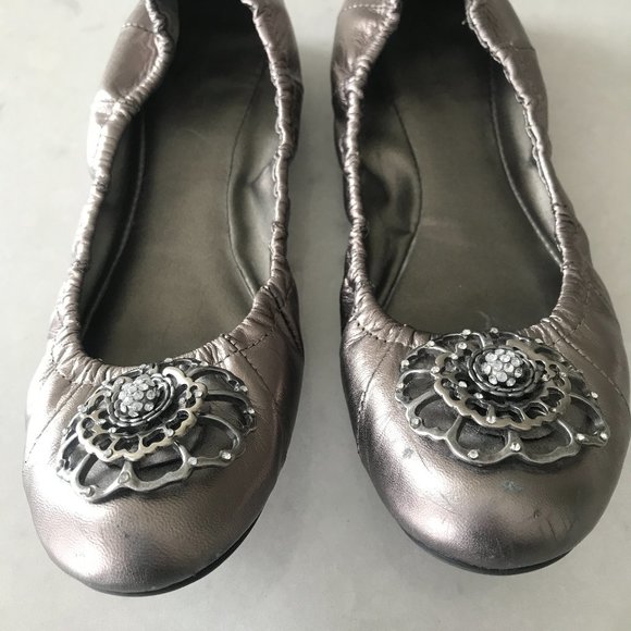 Tahari Ballet Flats - Picture 1 of 3